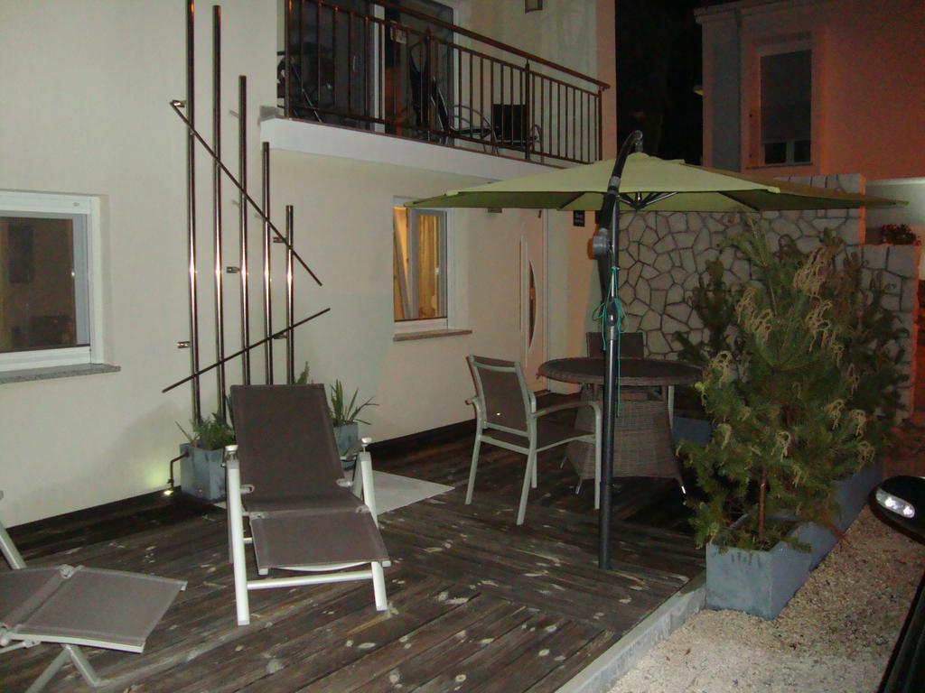 Apartments Ilona Нови-Винодолски Экстерьер фото